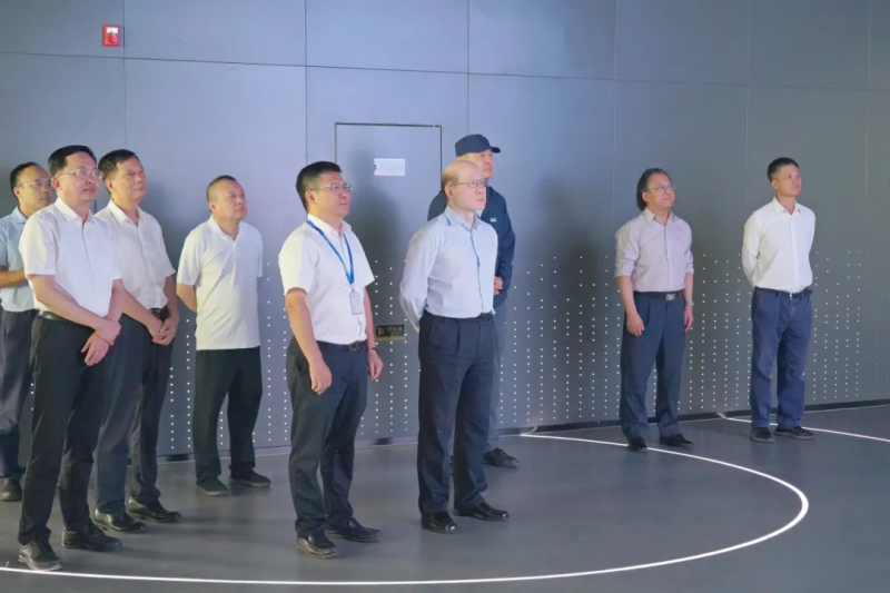 全国政协常委刘结一调研Z6尊龙时凯平凉产业基地