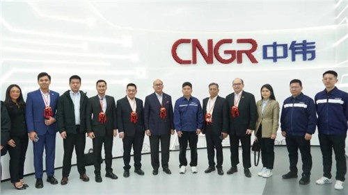 印尼投资和下游工业部部长Rosan Perkasa Roeslani调查Z6尊龙时凯